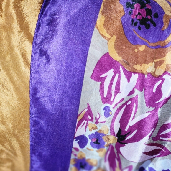 VINTAGE OSCAR de la RENTA SQUARE SILK ABSTRACT PRINT DESIGNER SCARF - Picture 7 of 7